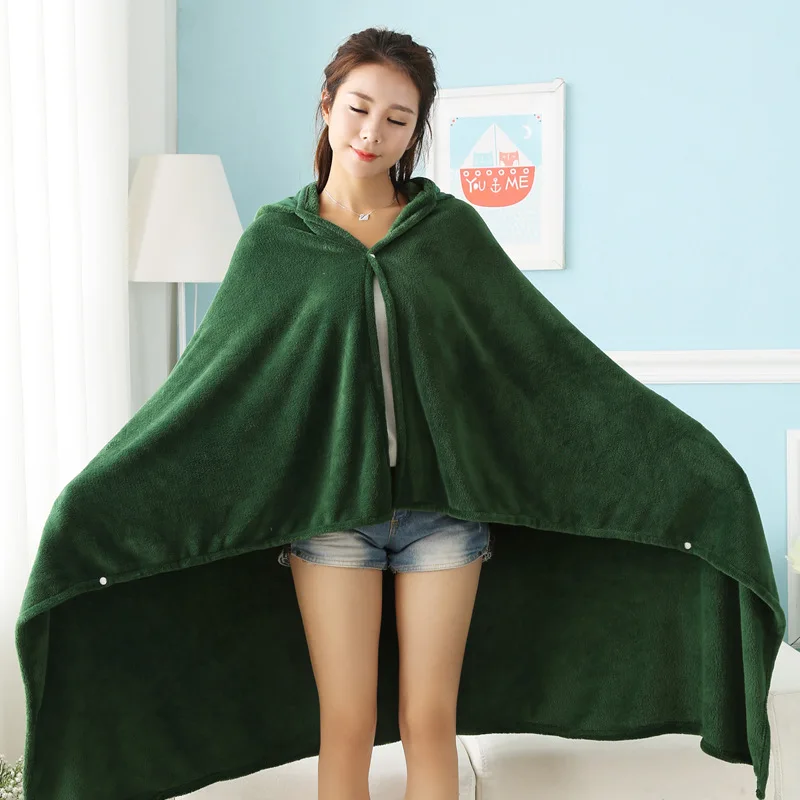 Jubah Attack on Titan, Jubah S - Attack Titan Cloak ulasan dan harga